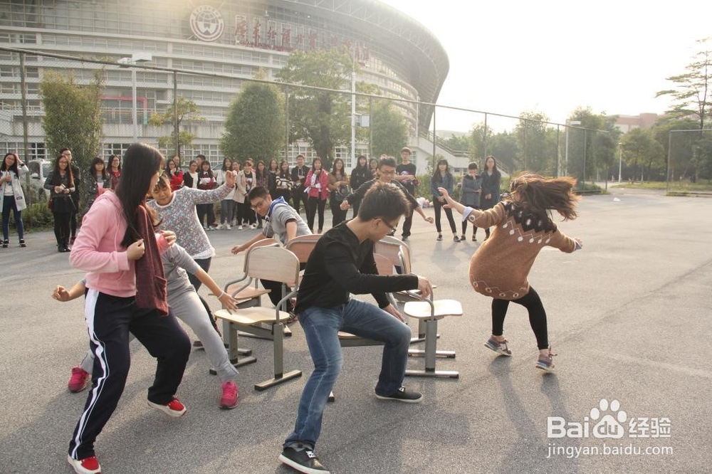 年会联欢会适合的小游戏