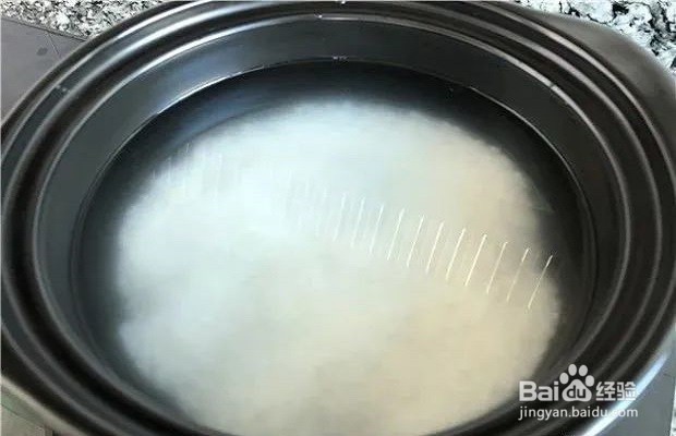 皮蛋瘦肉粥怎么做？