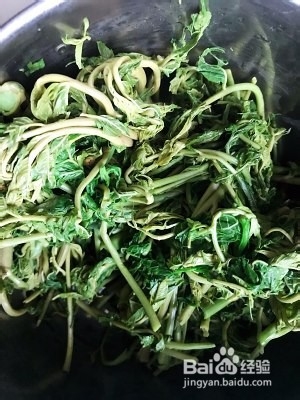 健康养生佳品香椿鸡蛋火腿煎饼的做法