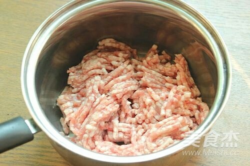 荠菜肉馄饨的做法