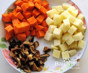 香菇土豆焖面
