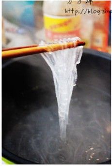 新年第一菜---黄豆芽炒粉