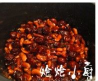 年夜饭上寓意甜甜蜜蜜的甜点---红枣蜜豆