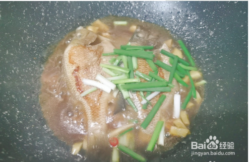 红烧太阳鱼的简单做法