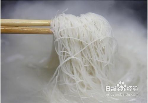 温州小吃青菜鸡蛋炒粉干的做法