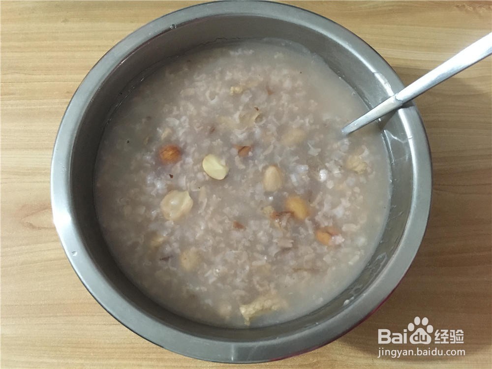 花生莲子瘦肉粥的做法