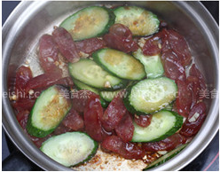 广东青瓜炒腊肠