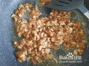 超简单的下饭菜肉末豆角,好吃到流泪