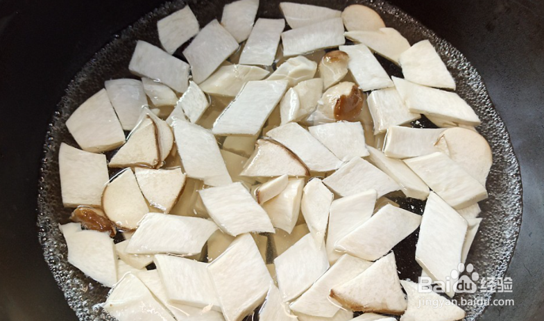 家庭版滑嫩的杏鲍菇肉片溜豆腐