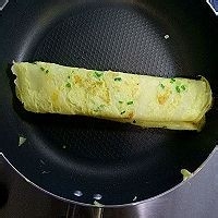 你们要的香喷喷的鸡蛋饼的做法在这里~~