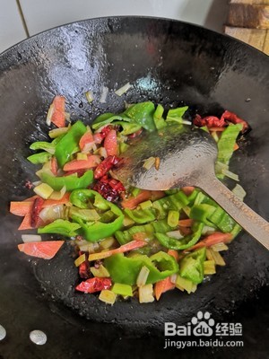 杏鲍菇炒肉片的做法