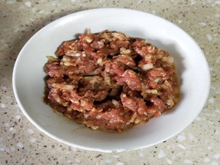 酿香菇粉丝煲怎么做