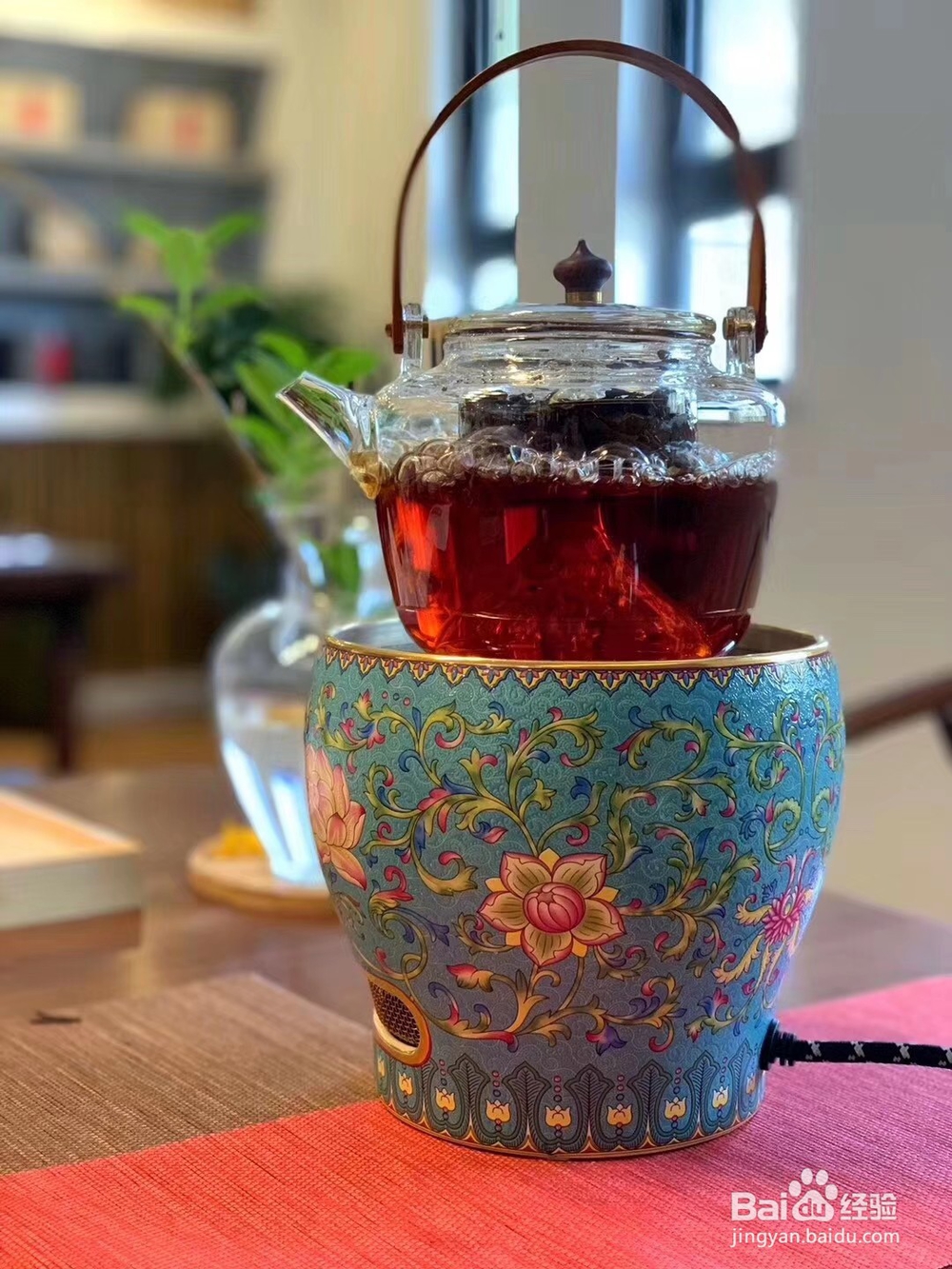 老白茶普洱黑茶等煮泡的区别,煮茶好还是泡茶好