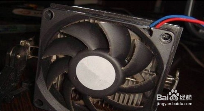 W10专业版用户电脑开机没几分钟自动重启怎么办