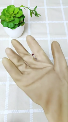 打开瓶盖的做法