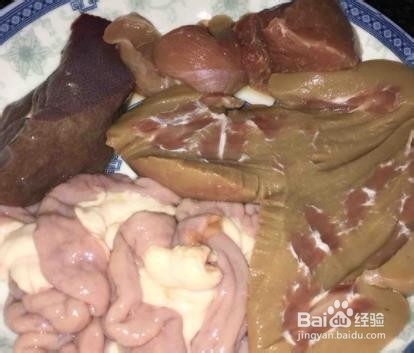 枸杞叶猪杂汤--美食教程