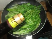怎么做蒜蓉油麦菜