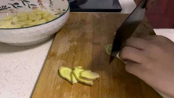 咖喱土豆炖牛肉