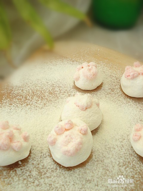 <b>可爱猫爪棉花糖的做法</b>
