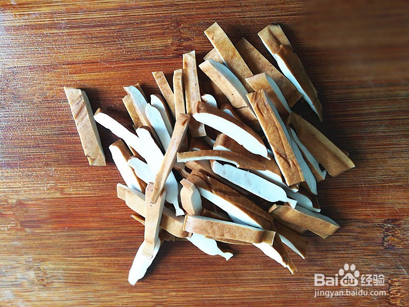 怎么做黑豆腐干炒芹菜