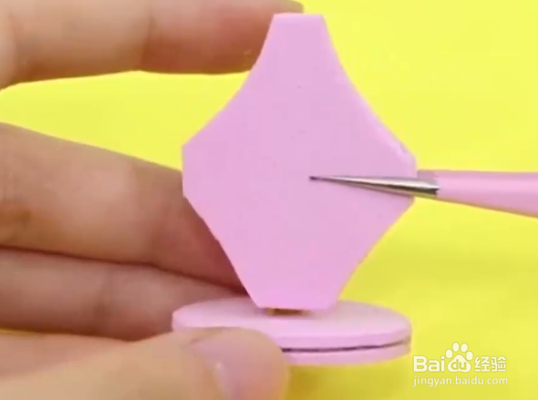 如何给芭比娃娃制作首饰