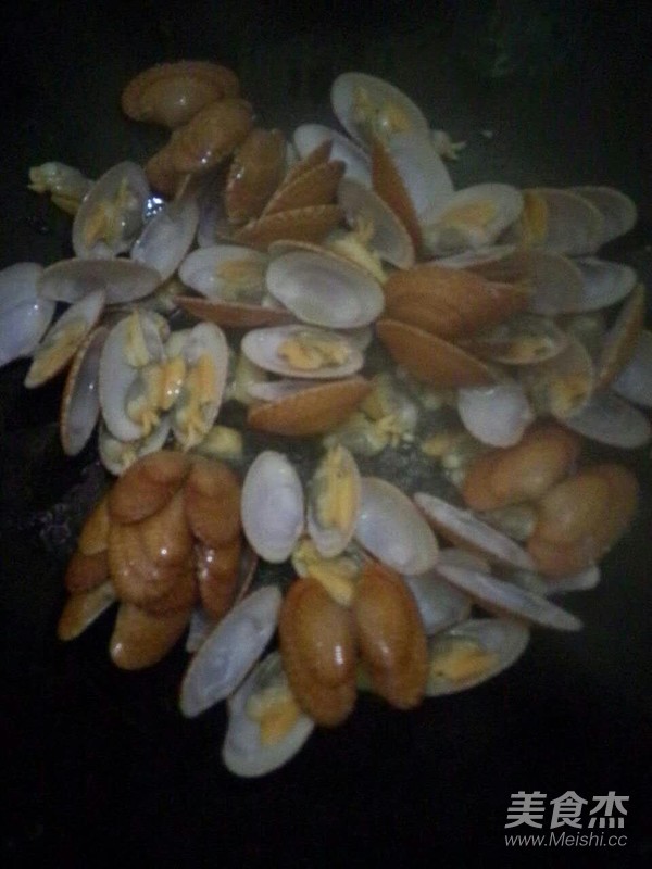 蒜香花甲的做法