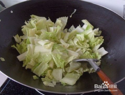 制作好吃的白菜炒粉丝