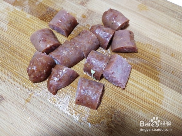 牛肉肠时蔬沙拉