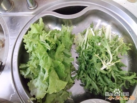 鲜虾芒果沙拉