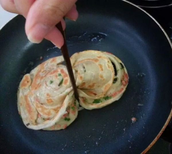 火腿酥脆葱油饼