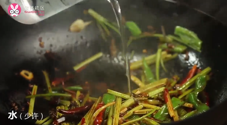 酱香干锅藕片怎么做