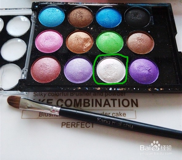 简单快速的日常眼妆~