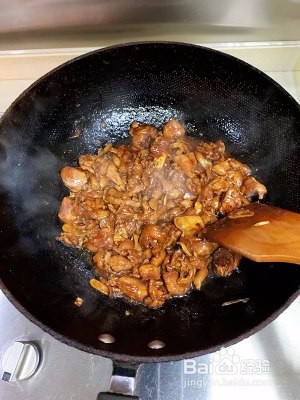 家常香菇蒸鸡