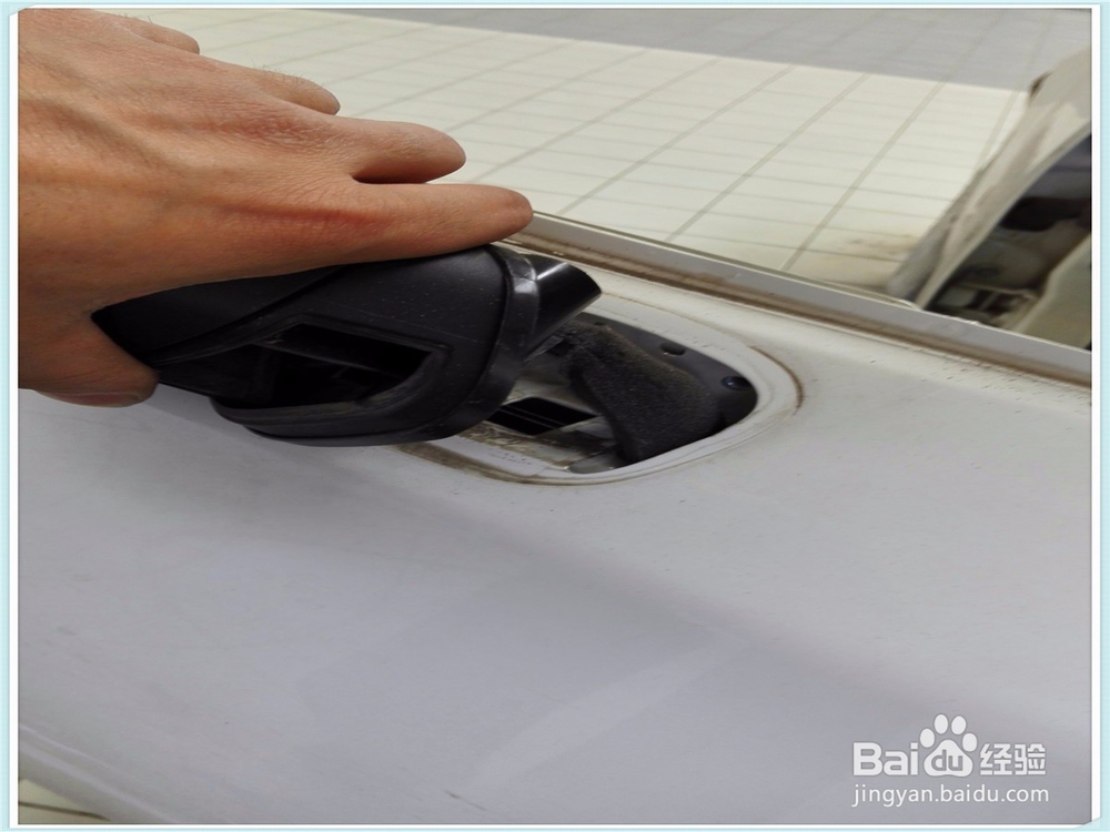 名爵3系的后视镜怎么拆卸