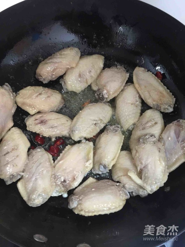 红烧鸡翅的做法