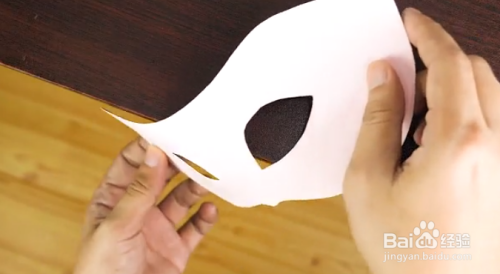 如何制作万圣节面具