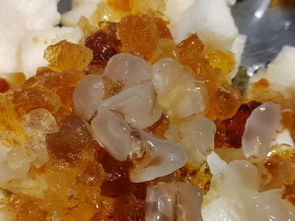 银耳炖雪梨甜汤