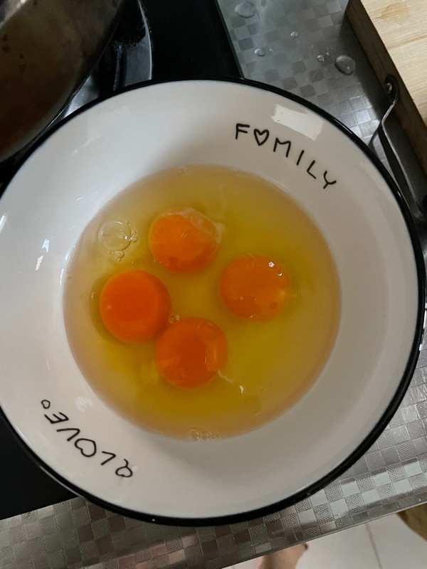 家常菠菜炒鸡蛋