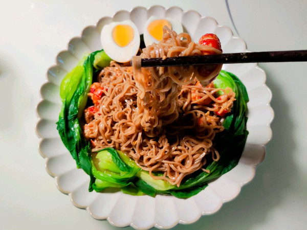 捞汁虾尾荞麦面