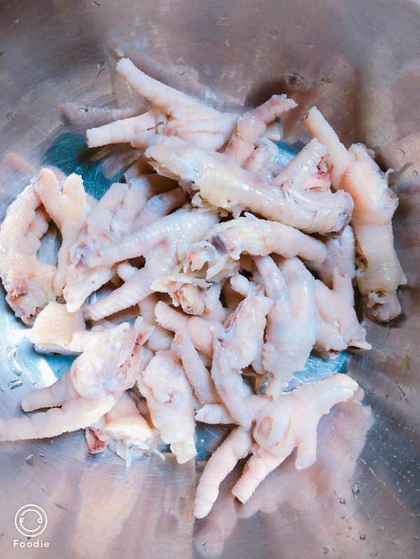 柠檬百香果泡凤爪