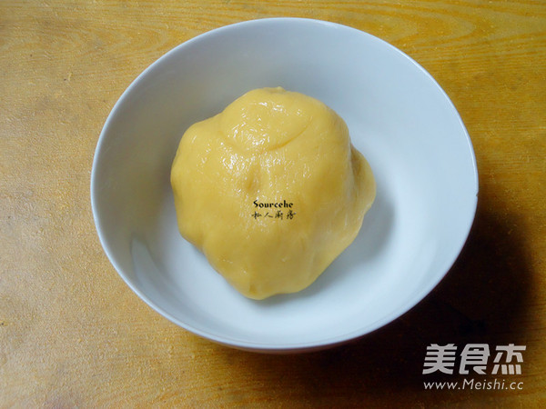 广式栗子豆沙月饼