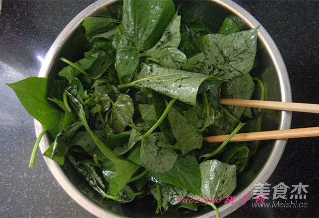 蒸红薯叶的做法