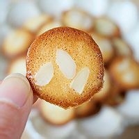 怎么做杏仁薄脆的步骤