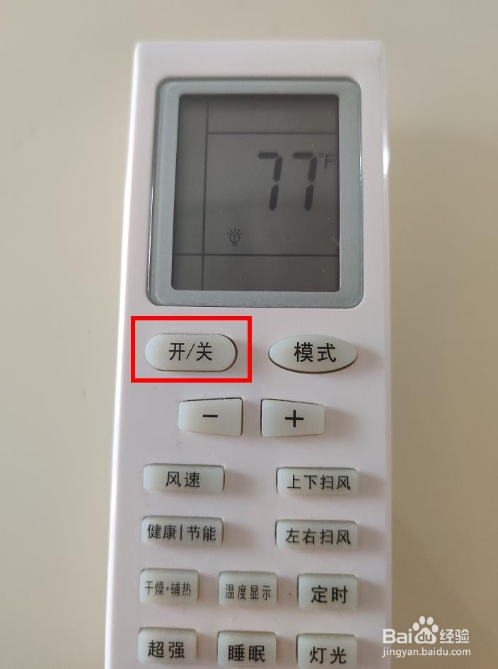 空调遥控器显示77°f怎么调