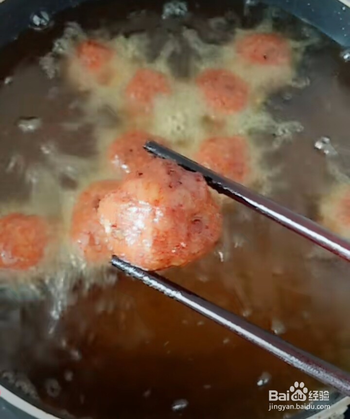 鹌鹑蛋丸子的做法