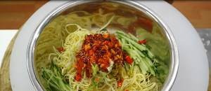 巧妙制作地道的川味小吃 四川凉面让你回味十足