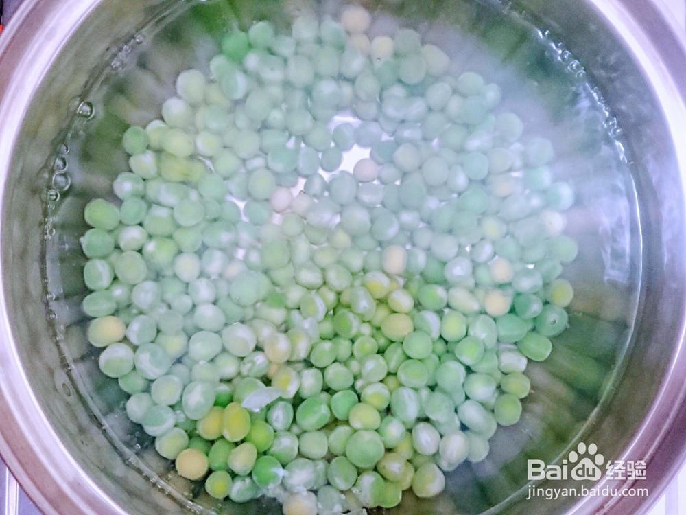 青豆辣牛肉的做法