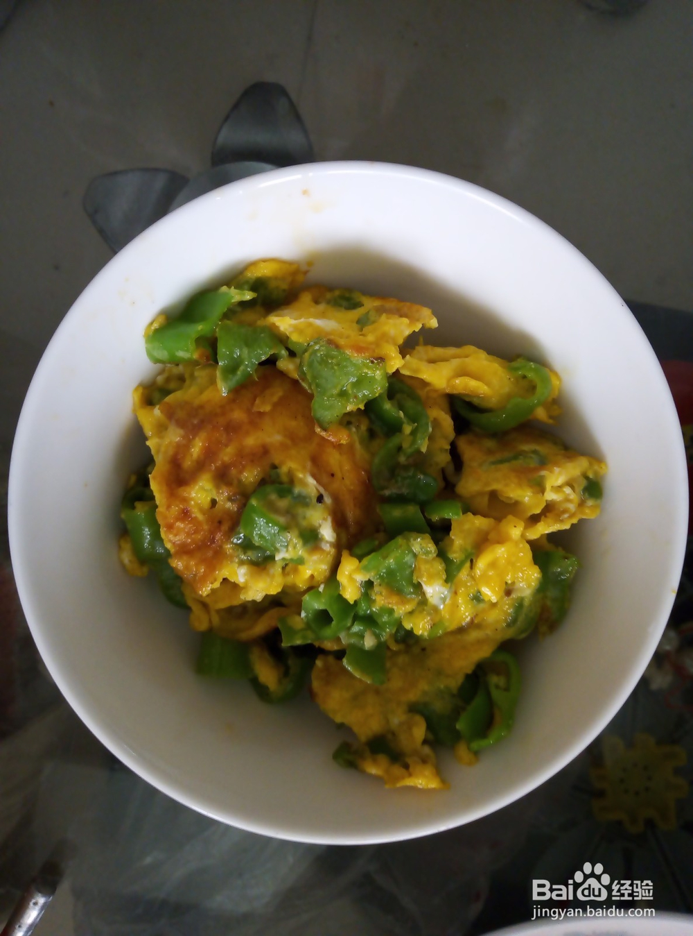 美味家常菜青辣椒炒鸡蛋