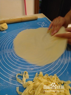 鸡蛋手擀面怎么做