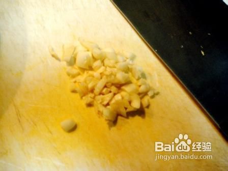 绿酱虾球螺丝面